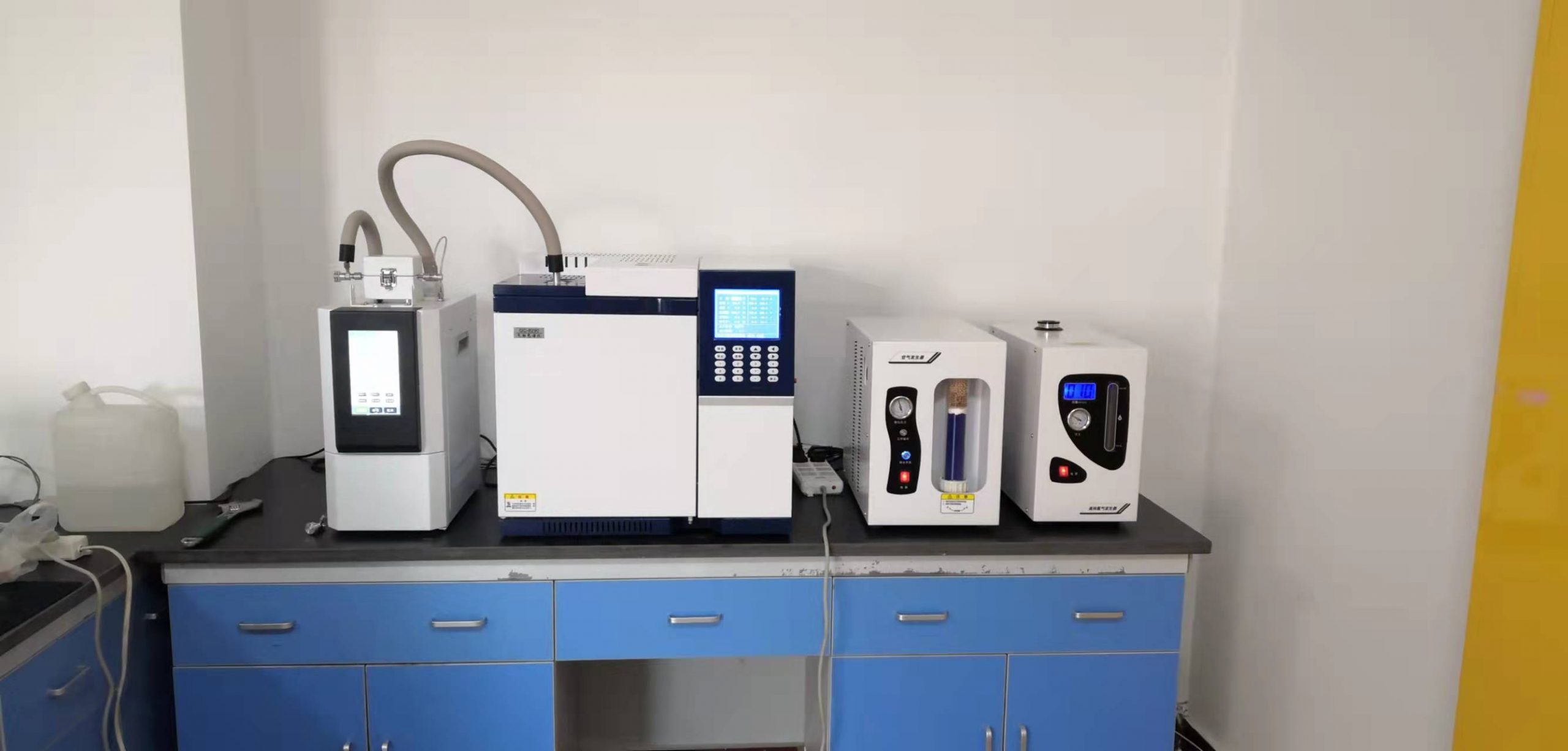 GC-8290型气相色谱仪应用于民用建筑污染物检测